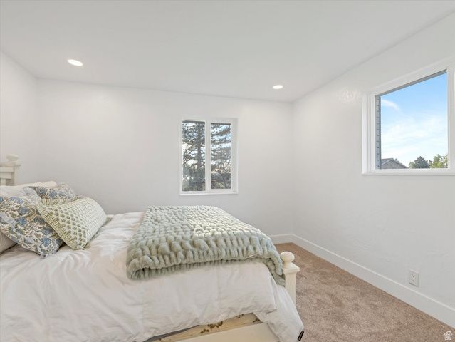 1092 N 500 E, Centerville, UT 84014