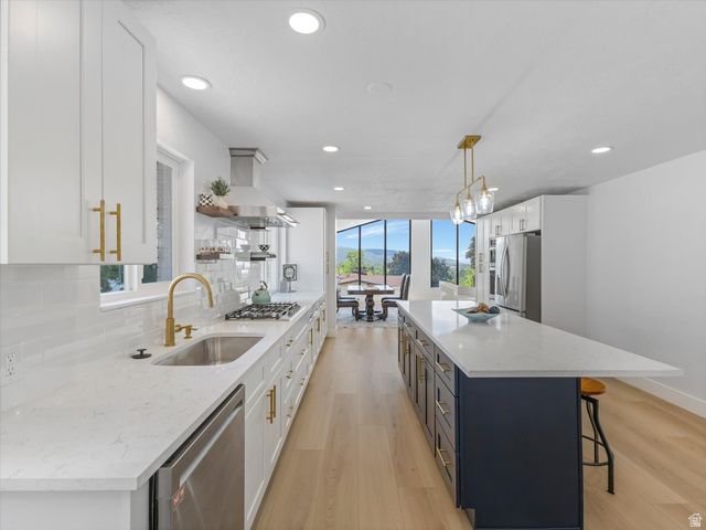 1092 N 500 E, Centerville, UT 84014