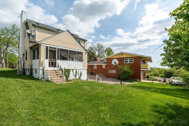 2885 W Tower Avenue, Cincinnati, OH 45238
