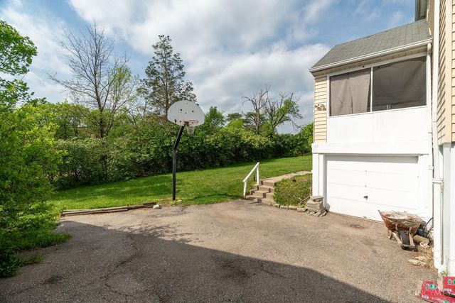 2885 W Tower Avenue, Cincinnati, OH 45238