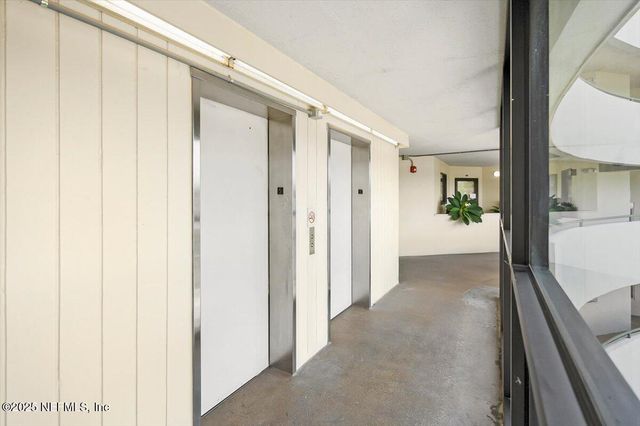 1071 EDGEWOOD Avenue S, 602, Jacksonville, FL 32205
