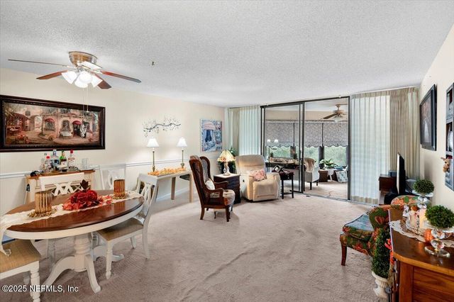 1071 EDGEWOOD Avenue S, 602, Jacksonville, FL 32205
