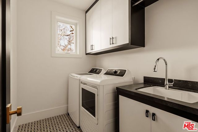 4163 Sunnyslope Avenue, Sherman Oaks, CA 91423