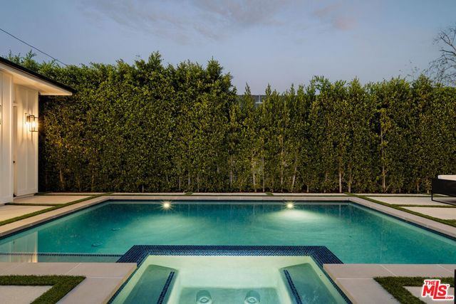 4163 Sunnyslope Avenue, Sherman Oaks, CA 91423