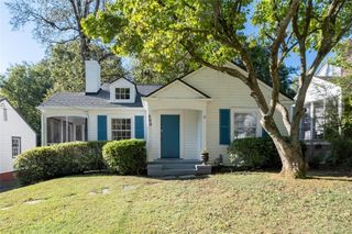 800 BERKELEY NW Avenue, Atlanta, GA 30318