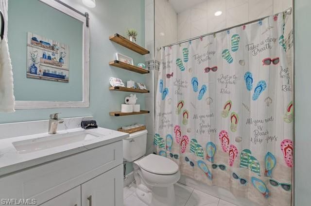 1123 Town And River DR, Fort Myers, FL 33919