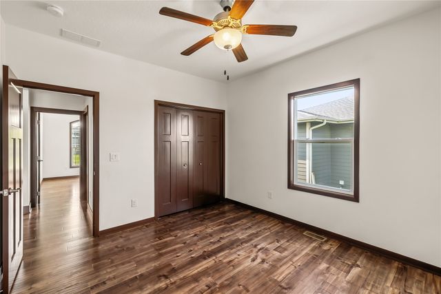 254 S 91st Street, West Des Moines, IA 50266