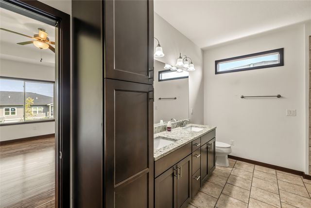 254 S 91st Street, West Des Moines, IA 50266