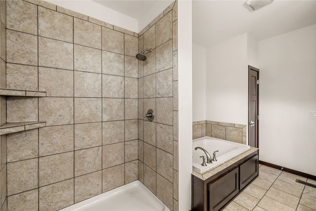 254 S 91st Street, West Des Moines, IA 50266