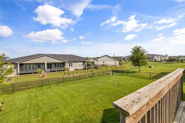 254 S 91st Street, West Des Moines, IA 50266