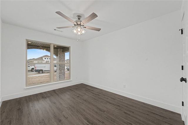 3603 N Wiley Drive, Siloam Springs, AR 72761