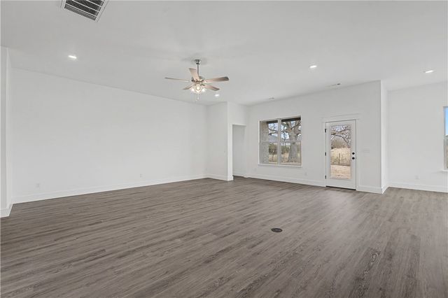 3603 N Wiley Drive, Siloam Springs, AR 72761