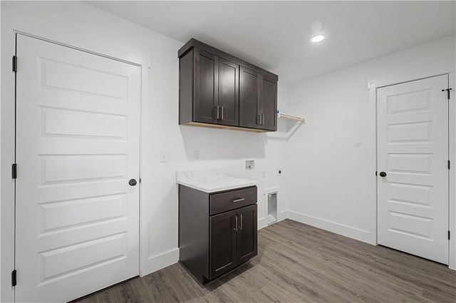 3603 N Wiley Drive, Siloam Springs, AR 72761