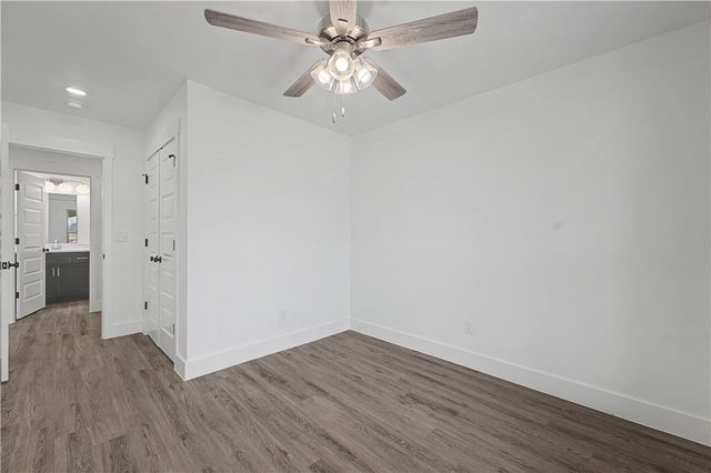 3603 N Wiley Drive, Siloam Springs, AR 72761