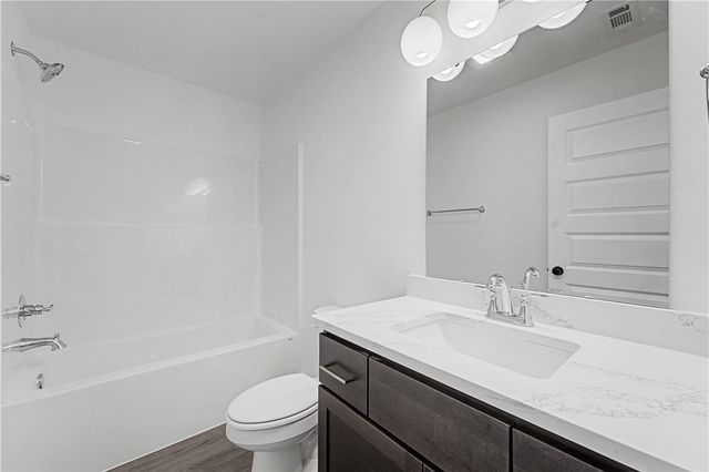 3603 N Wiley Drive, Siloam Springs, AR 72761