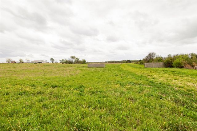 13225 W Tycoon Road, Bentonville, AR 72713