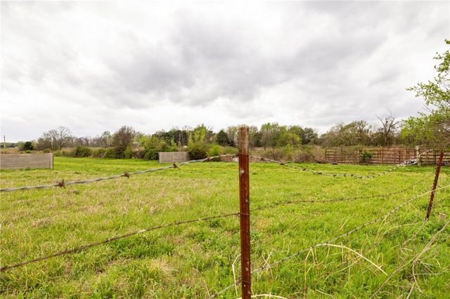 13225 W Tycoon Road, Bentonville, AR 72713
