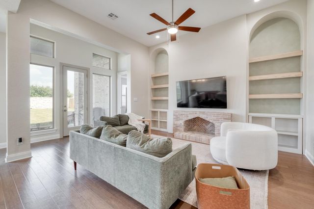 510 Prickly Poppy LOOP, Kyle, TX 78640
