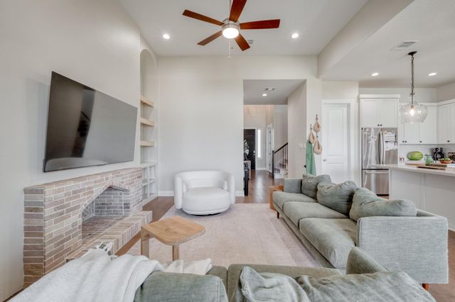 510 Prickly Poppy LOOP, Kyle, TX 78640