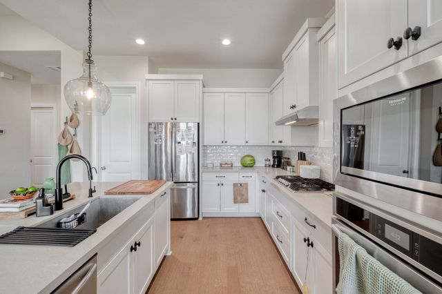 510 Prickly Poppy LOOP, Kyle, TX 78640