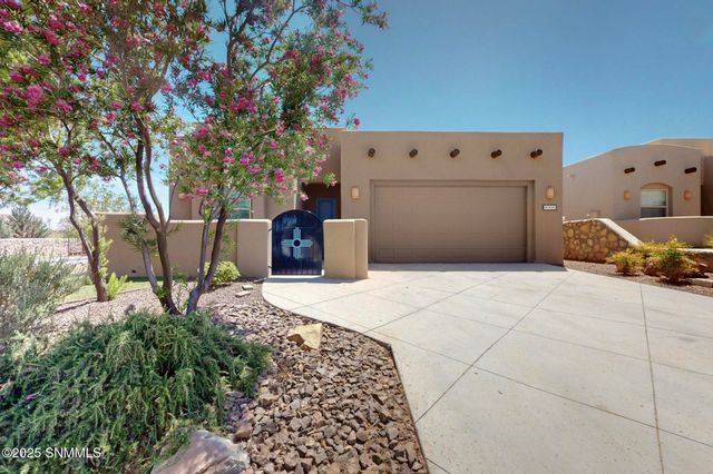 8133 Willow Bloom Circle, Las Cruces, NM 88007