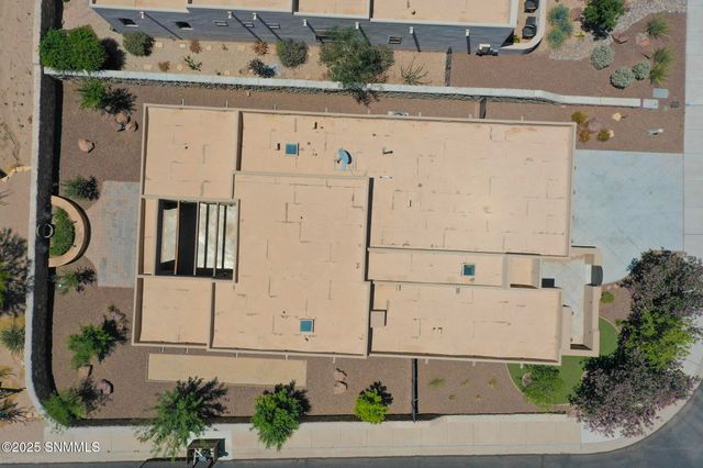 8133 Willow Bloom Circle, Las Cruces, NM 88007