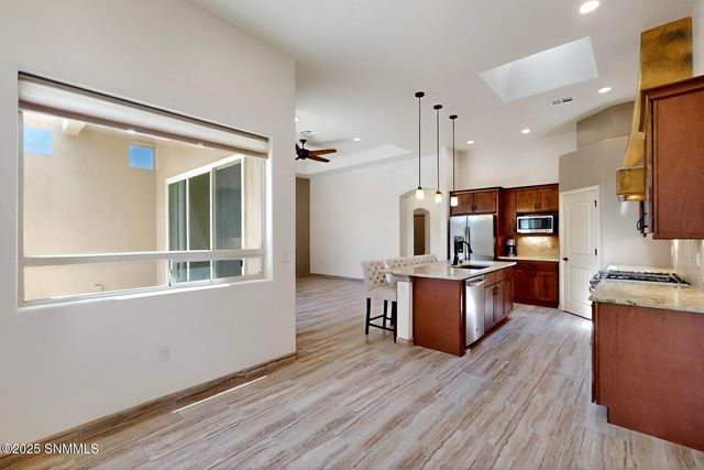 8133 Willow Bloom Circle, Las Cruces, NM 88007