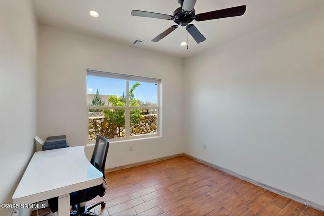 8133 Willow Bloom Circle, Las Cruces, NM 88007