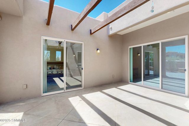 8133 Willow Bloom Circle, Las Cruces, NM 88007