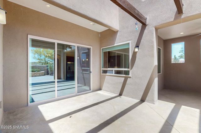 8133 Willow Bloom Circle, Las Cruces, NM 88007