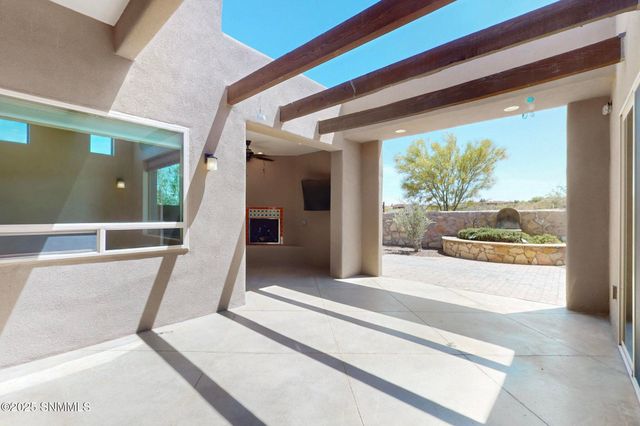 8133 Willow Bloom Circle, Las Cruces, NM 88007