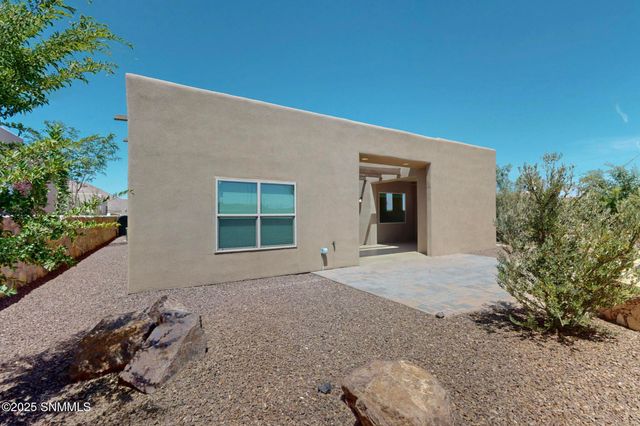 8133 Willow Bloom Circle, Las Cruces, NM 88007