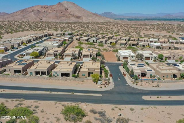 8133 Willow Bloom Circle, Las Cruces, NM 88007