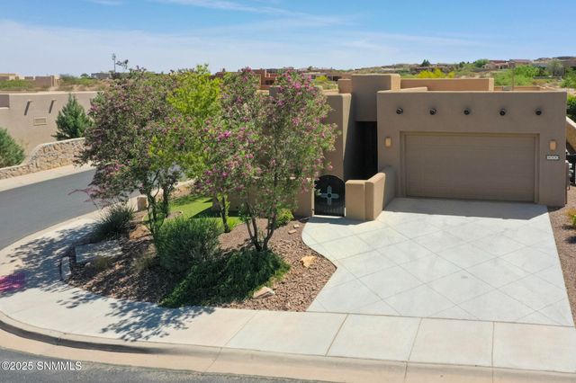 8133 Willow Bloom Circle, Las Cruces, NM 88007