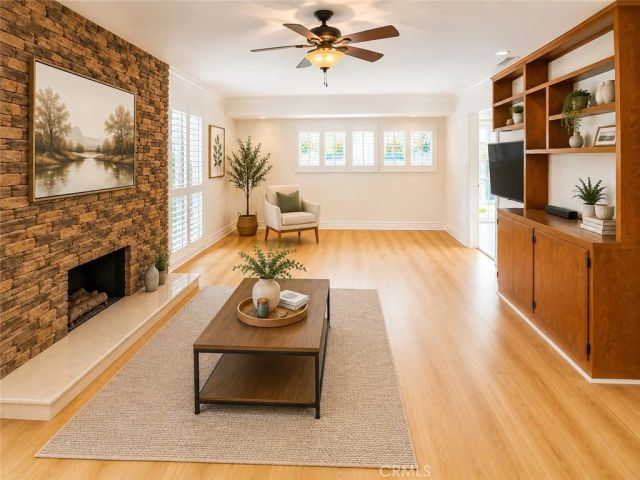 6414 E Willow, Long Beach, CA 90815