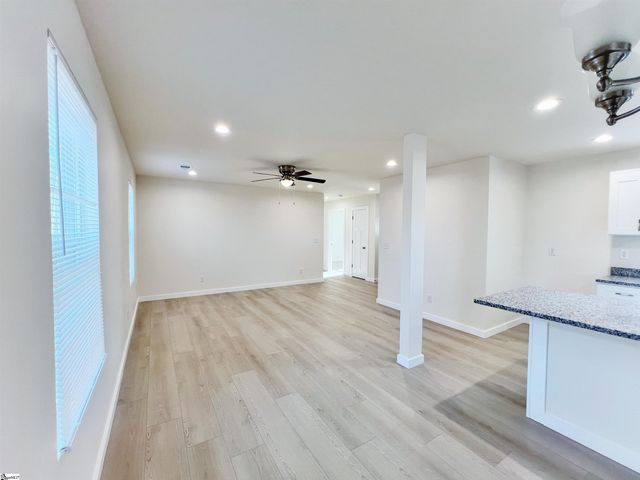 105 Everest Drive, Inman, SC 29349