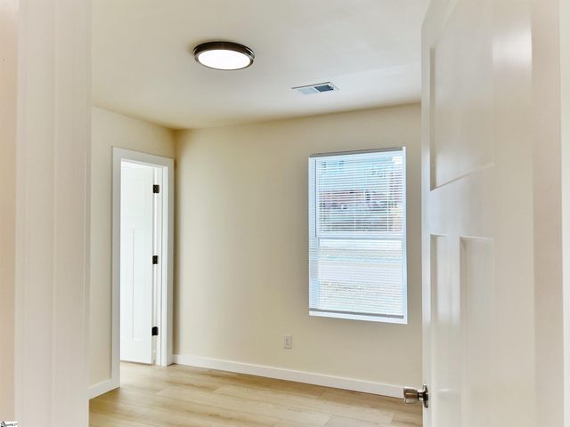 105 Everest Drive, Inman, SC 29349