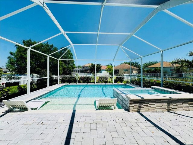 15207 SEAROBBIN DRIVE, Lakewood Ranch, FL 34202