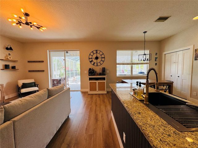 15207 SEAROBBIN DRIVE, Lakewood Ranch, FL 34202