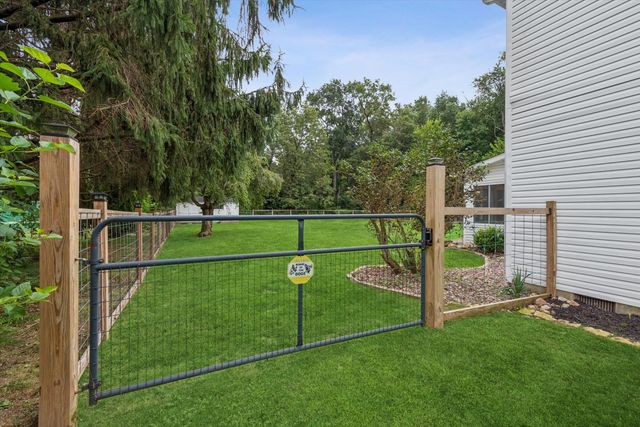 771 Chester Drive, Hebron, IN 46341