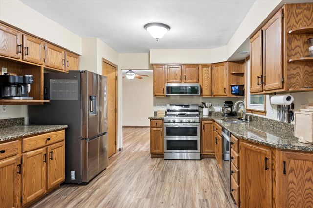 771 Chester Drive, Hebron, IN 46341