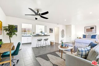 11901 W Sunset Boulevard 219, Los Angeles, CA 90049