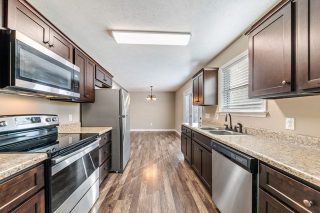 340 Elm Ave, Lewisburg, TN 37091