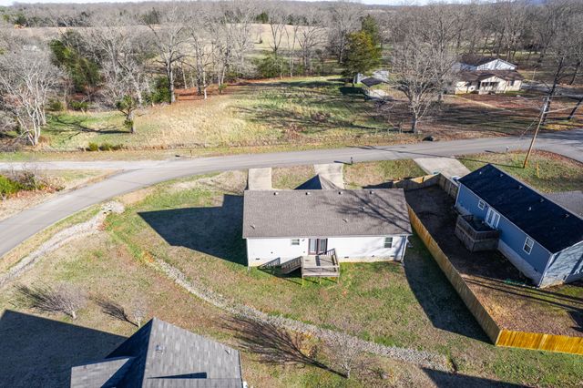 340 Elm Ave, Lewisburg, TN 37091