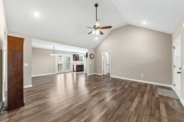 340 Elm Ave, Lewisburg, TN 37091