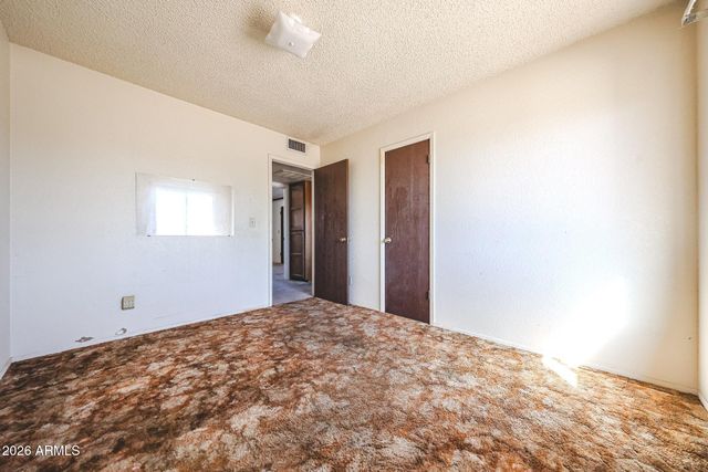 120 W 14TH Avenue, Apache Junction, AZ 85120