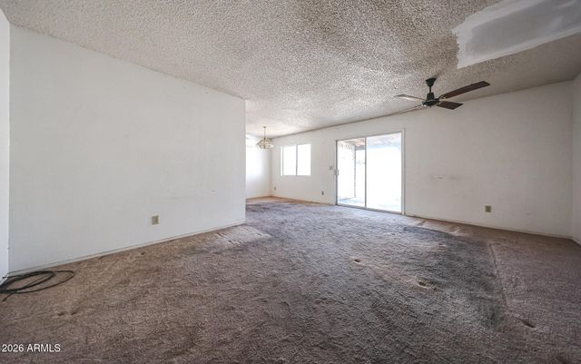 120 W 14TH Avenue, Apache Junction, AZ 85120