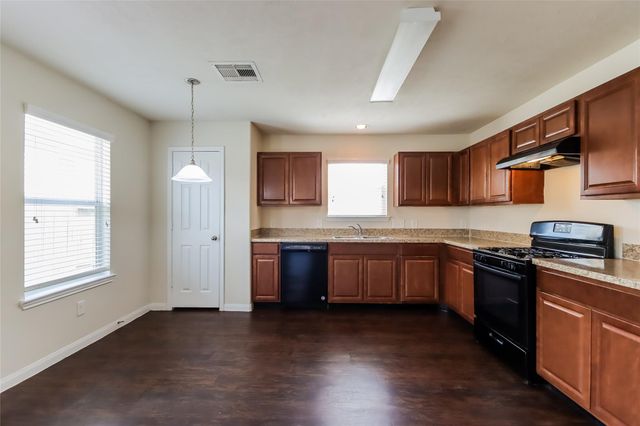 2411 High Island Way, Houston, TX 77073