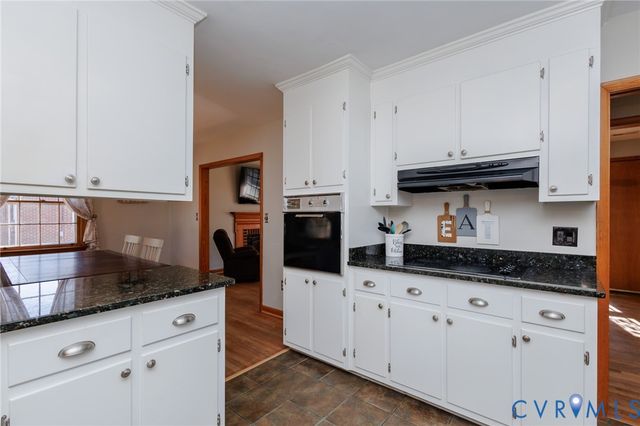 508 Walnut Ave, Colonial Heights, VA 23834