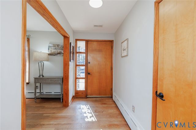 508 Walnut Ave, Colonial Heights, VA 23834